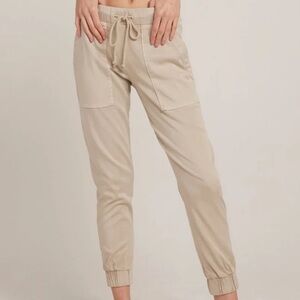 Bella Dahl Tan Jogger Pants size XS